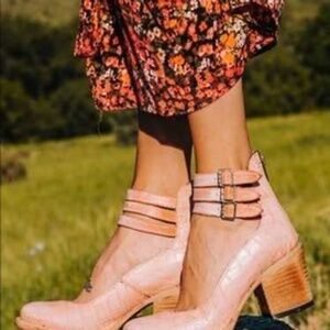 Freebird by Steven Randi in pink snake